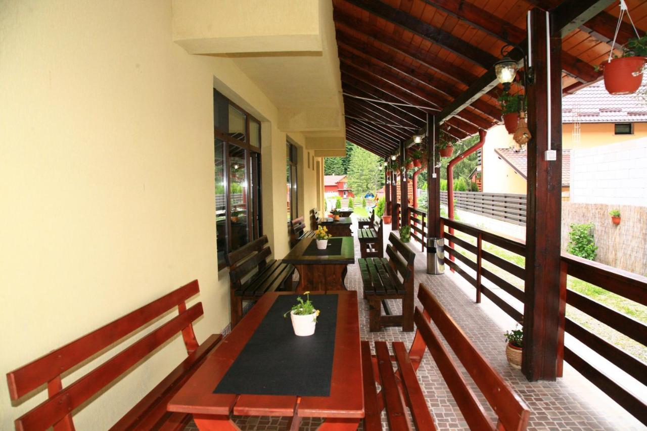 Pension Valeria Voroneţ Exterior foto