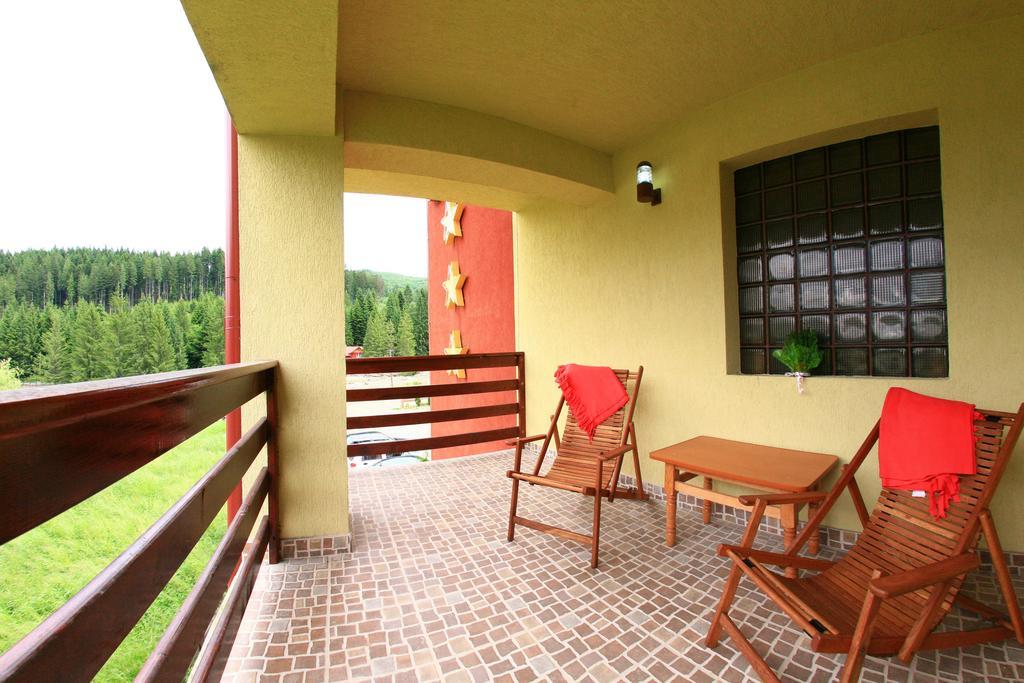 Pension Valeria Voroneţ Exterior foto